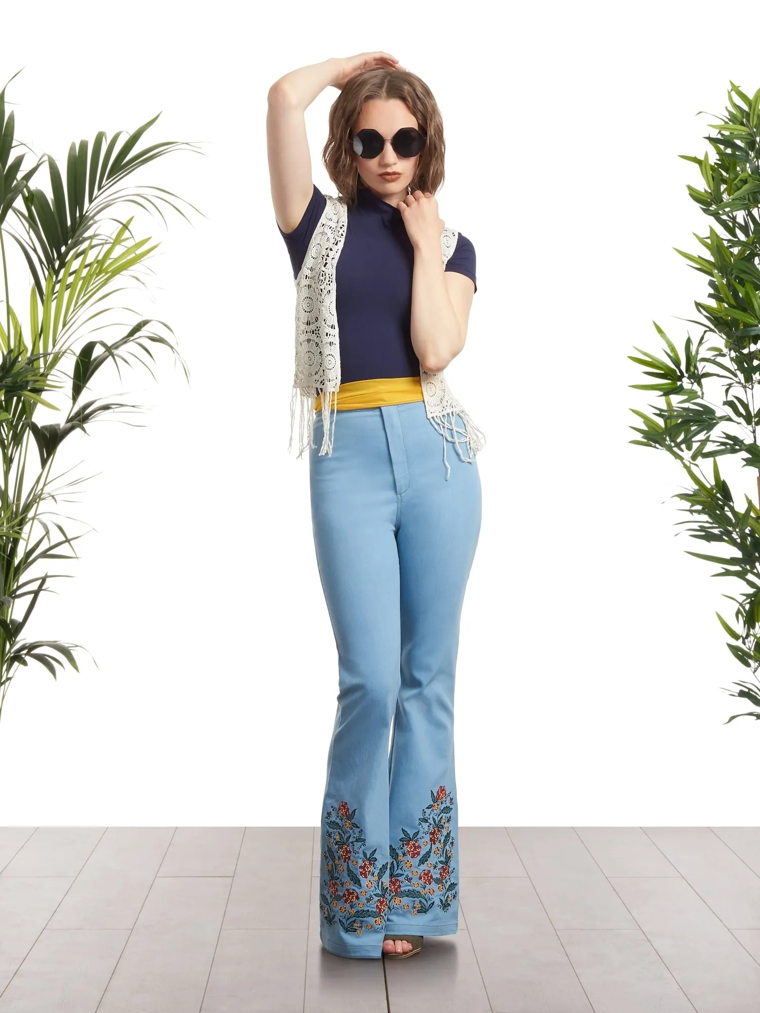 Bright & Beautiful TJ Navy Turtle Neck Short Sleeve Mod Style Top